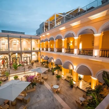 Palacio Provincial San Juan, Adults Only, Curio Collection By Hilton